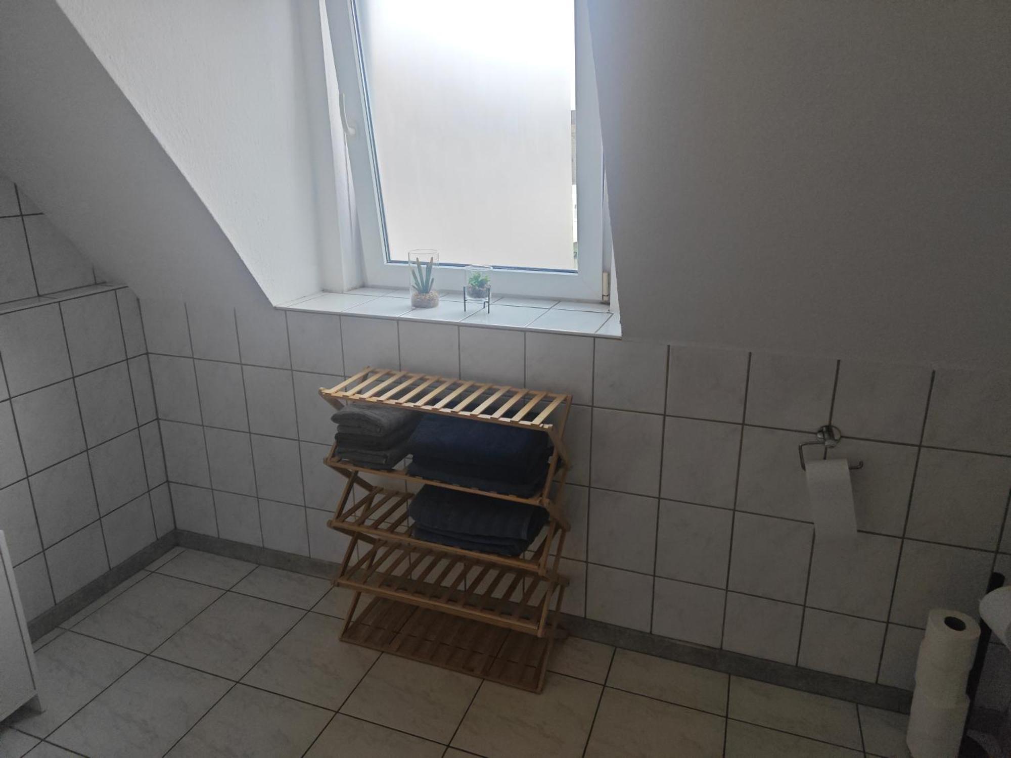 Work And Stay Eschweiler 80 Qm 5 Betten 2 Schlafzimmer,Neu Esterno foto