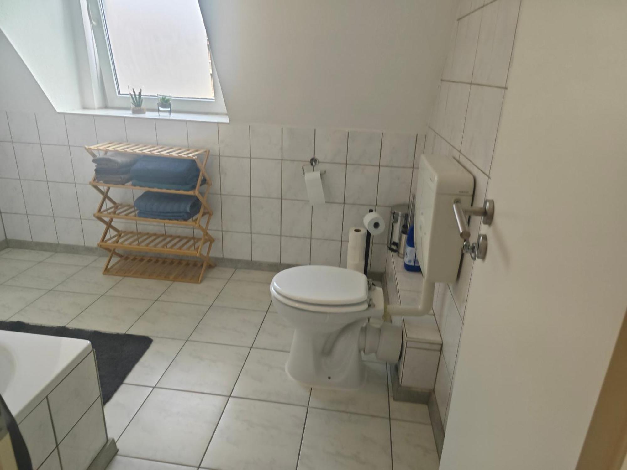 Work And Stay Eschweiler 80 Qm 5 Betten 2 Schlafzimmer,Neu Esterno foto